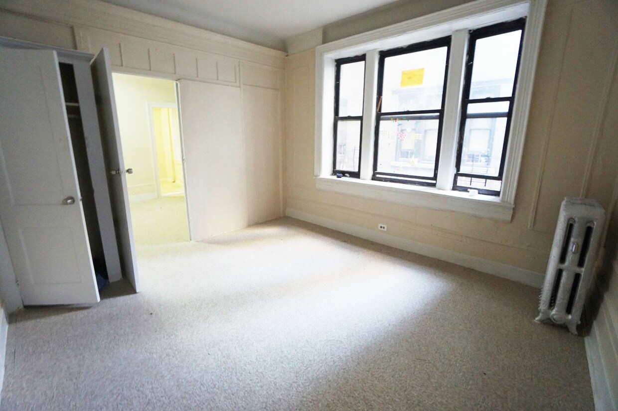 Primary Photo - 561 W 147th St