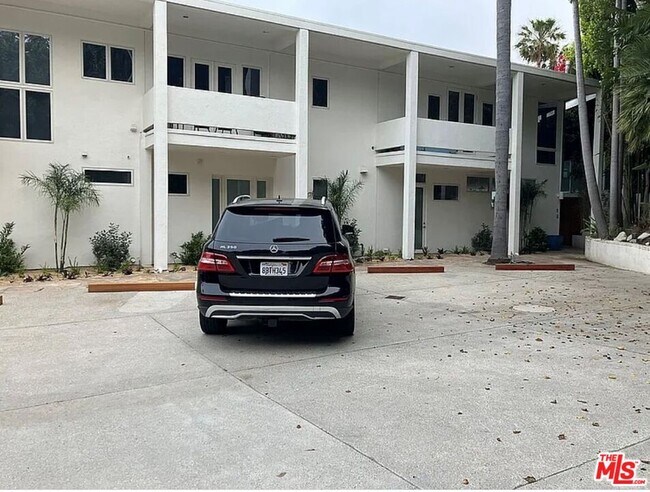 Foto del edificio - 27400 Pacific Coast Hwy