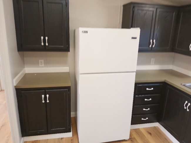 Foto del edificio - 2552 Smith Ave