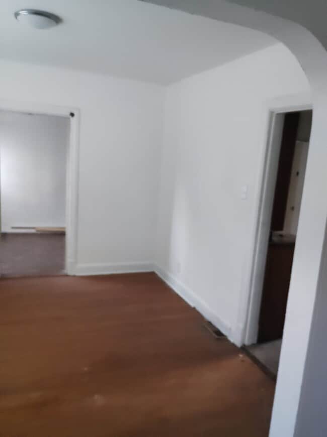 Building Photo - 3729 Avondale Ave