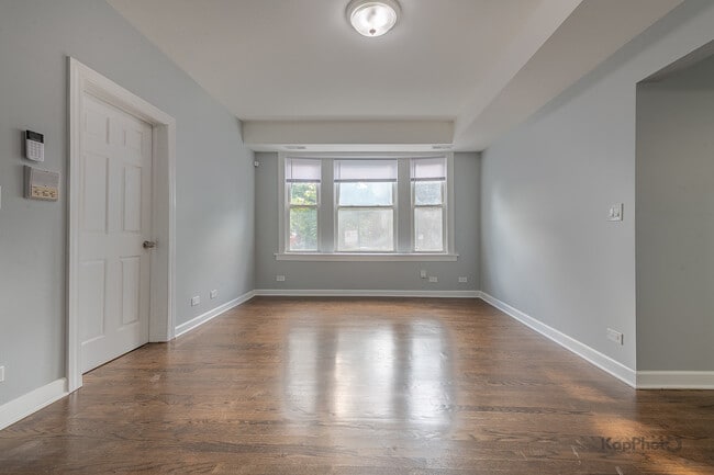 Building Photo - 3601 W Le Moyne St