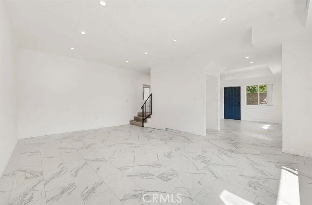 Foto del edificio - 19539 Tuba St