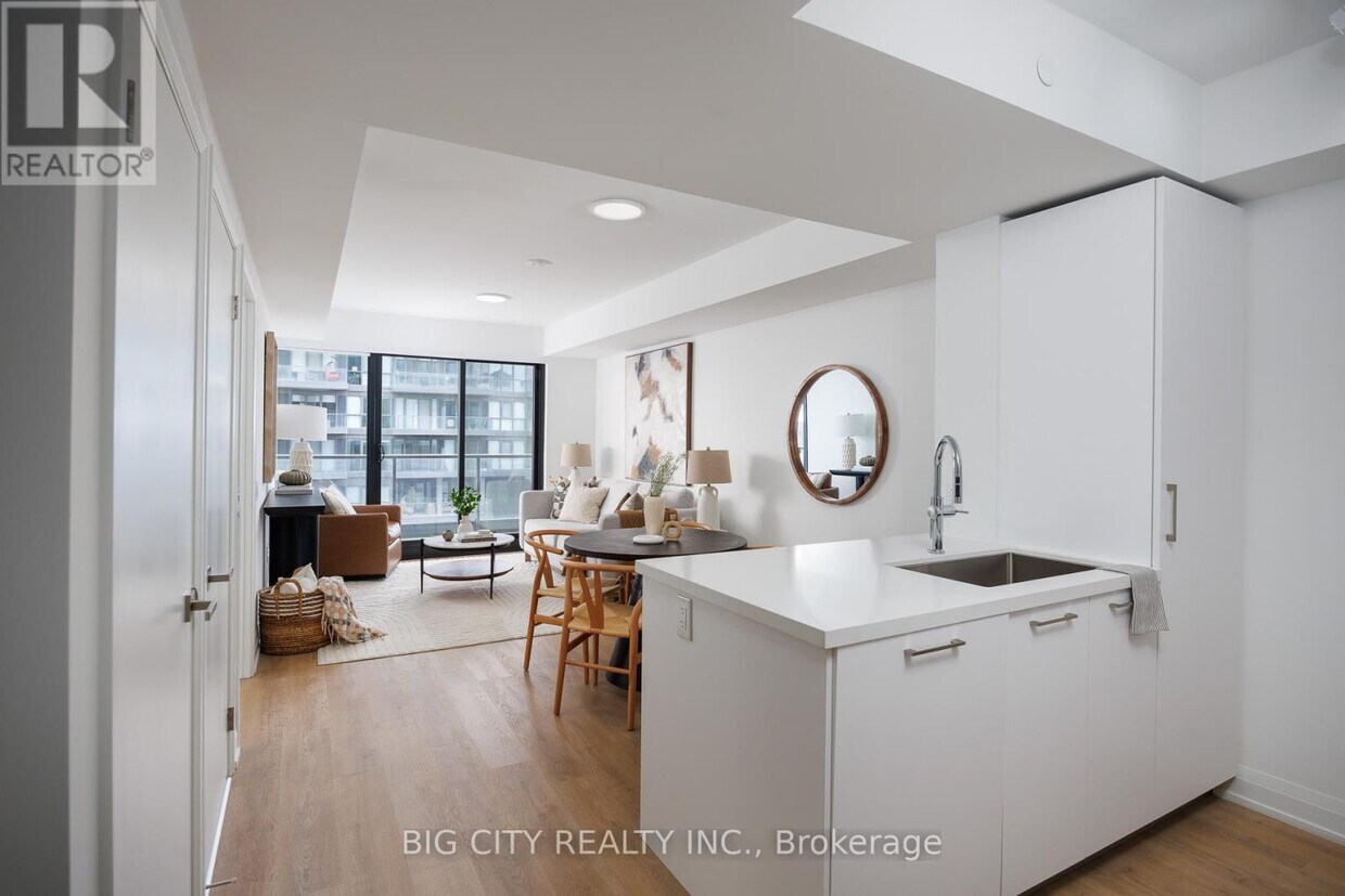 Photo principale - 36-836 Brentcliffe Rd