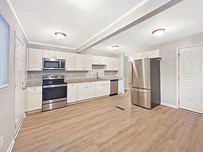 Foto del edificio - 1324 Kipling St SE