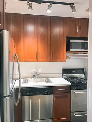 Foto del edificio - 105 E 63rd St