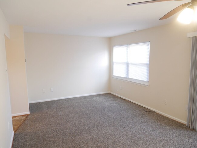 Foto del edificio - 3 Bedroom Townhome located in Randallstown...