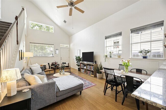 Foto del edificio - 2921 E 14th St