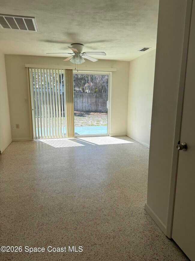 Foto del edificio - 21 Rosevere Way