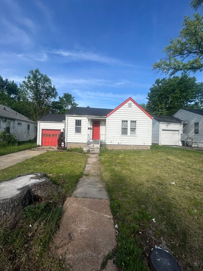 Photo - 2525 Tyrell Dr House