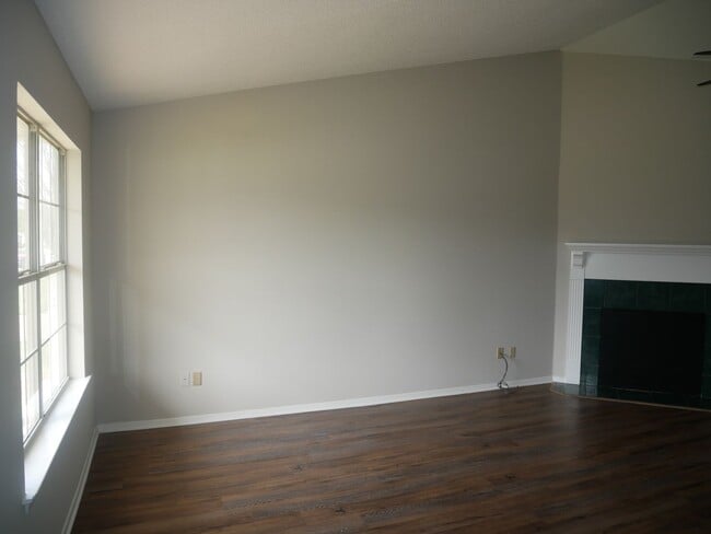 Building Photo - 2570 Bryce Cove