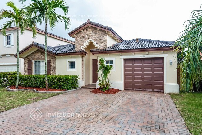 Foto del edificio - 16362 SW 50th Terrace