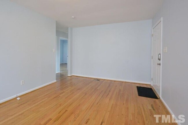 Foto del edificio - 2408 Shirley St