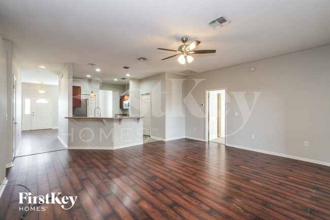 Building Photo - 3261 Pebblebrooke Blvd