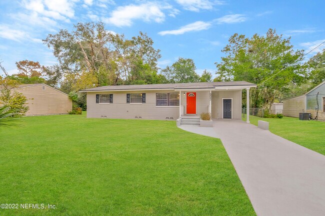 Foto del edificio - 6843 Corday Rd