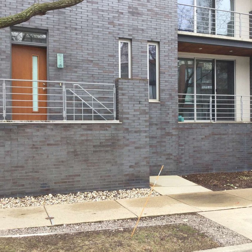 2028 N Commerce St, Milwaukee, WI 53212 Condo for Rent in Milwaukee