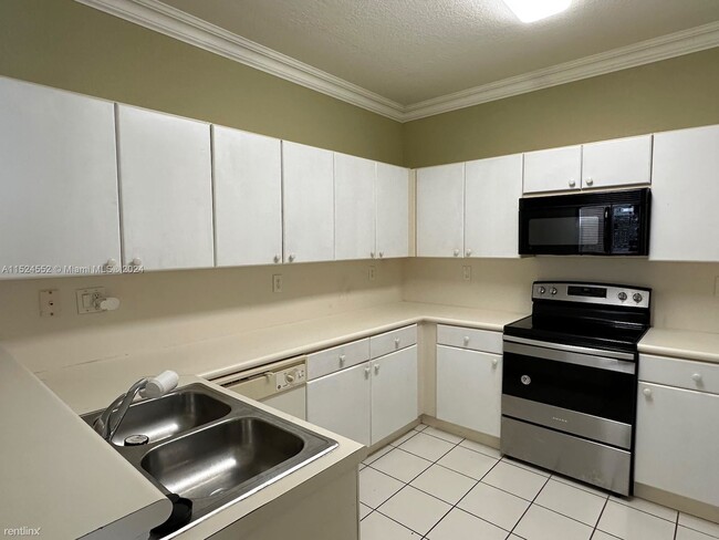 Building Photo - 3 br, 2.5 bath House - 4371 SW 160th Ave A...