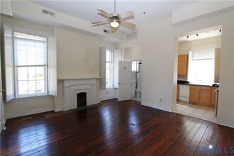 Building Photo - 219 N 19th St