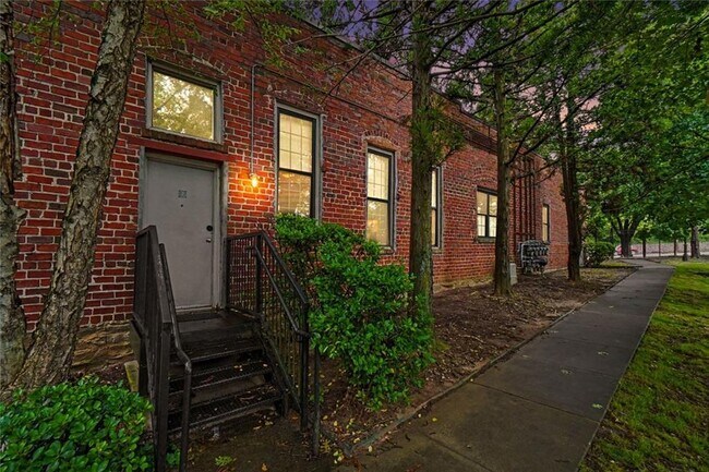 Foto del edificio - 644 Wells St SW