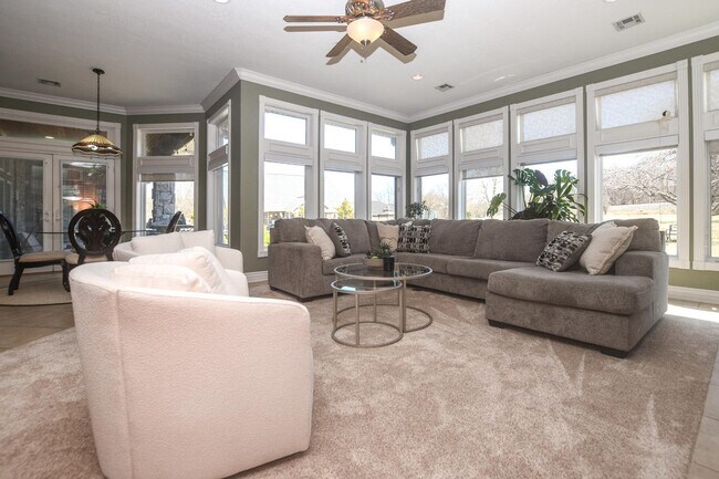 Foto del edificio - 21685 Merion Ct