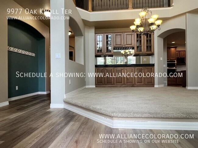 Foto del edificio - 9977 Oak Knoll Terrace