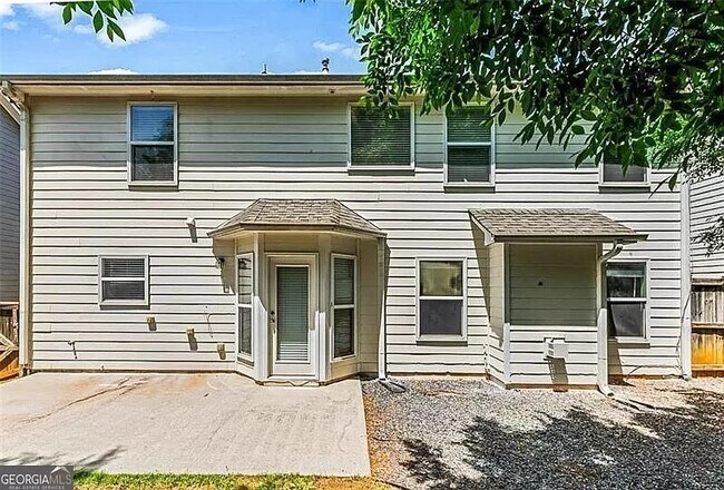 Building Photo - 3606 Silver Brooke Ln