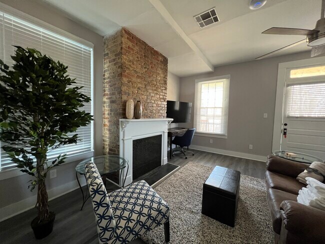 Foto del edificio - 534 Walker St