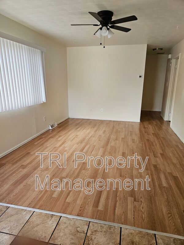 Foto del edificio - 1229 32nd St