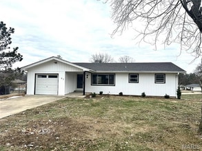 Building Photo - 67 Strecker Rd