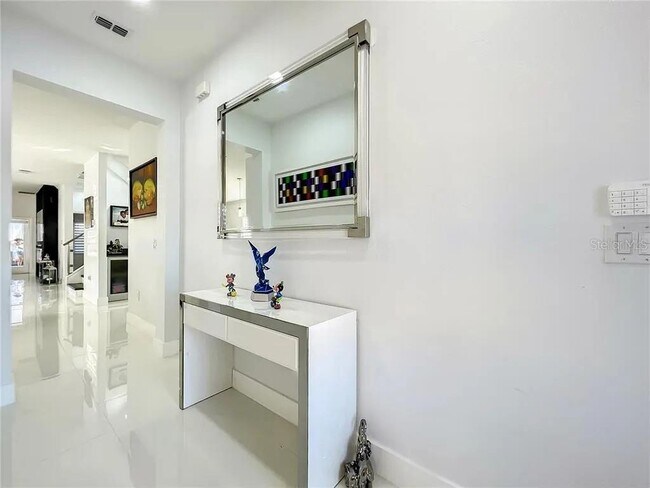 Foto del edificio - 2143 Camden Loop