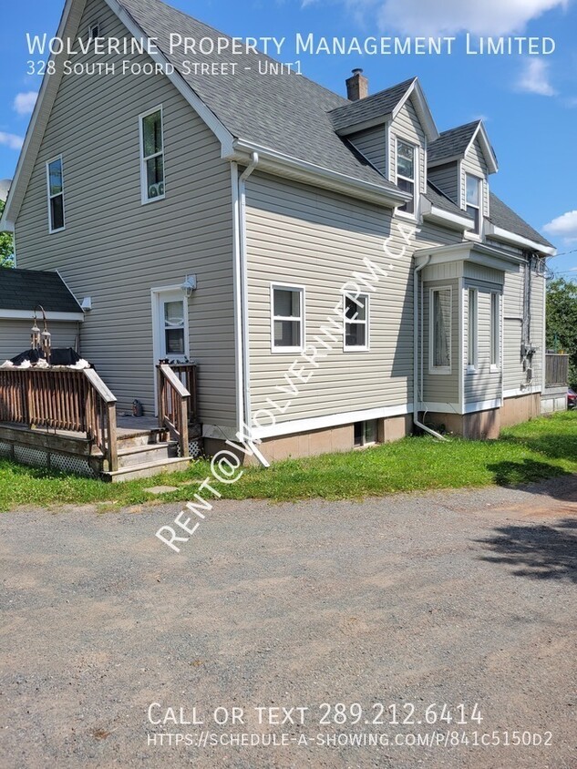 Primary Photo - On the edge of Stellarton