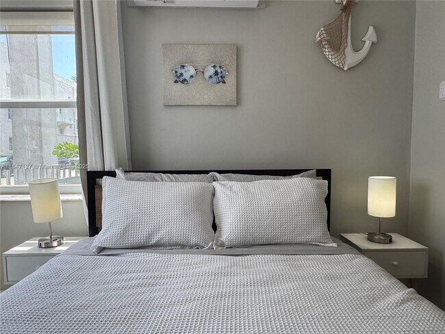 Foto del edificio - 726 8th St