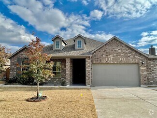 Building Photo - 3721 Kearney Ln