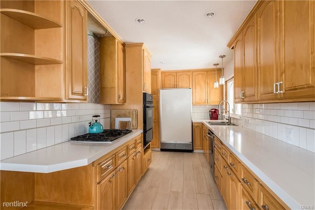 Building Photo - 5 br, 3 bath House - 5502 Towers St