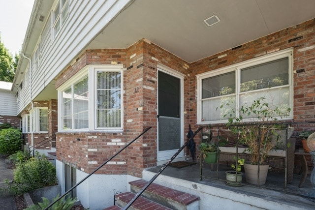 Building Photo - 50 Northshore Rd