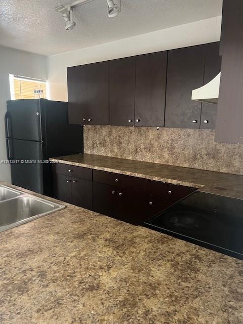 Building Photo - 6385 W 27th Ave