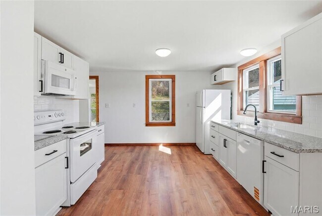 Foto del edificio - 921 Vine St