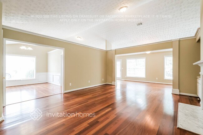 Foto del edificio - 2121 Prospect Walk Way NE