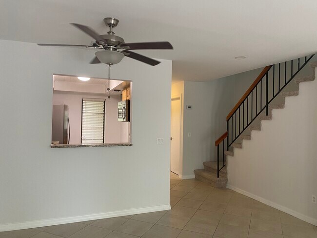 Foto del edificio - 973 NW Spruce Ridge Dr