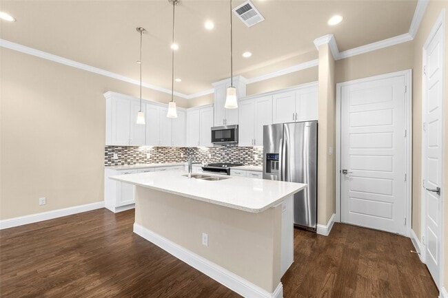 Photo - 2952 Sheridan Drive Unit Townhome