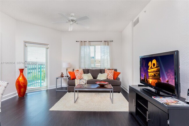 Foto del edificio - 6001 SW 70th St