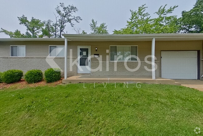 Building Photo - 2715 Benne Dr