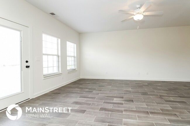Building Photo - 5332 Nancy Seward Dr