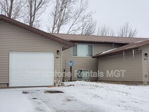 Building Photo - 804 11th St NW