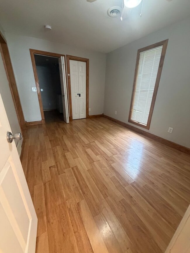 Foto del edificio - 6506 Sherman St