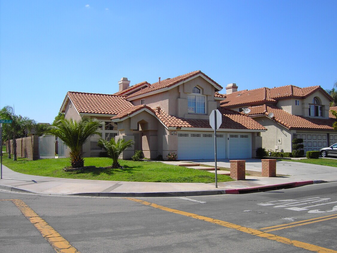 Foto principal - 8955 Digger Pine Dr