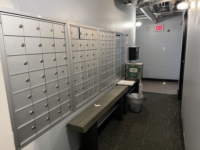 Photo - 700 Church St Apartment