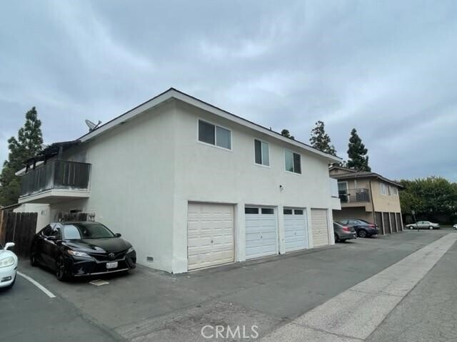 Building Photo - 406 Nobel Ave
