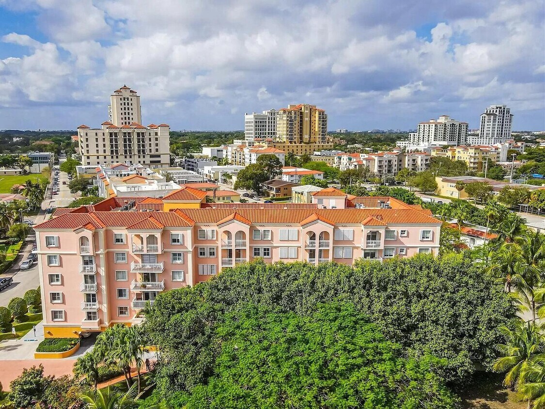 Aerial View - 1 Alhambra Cir