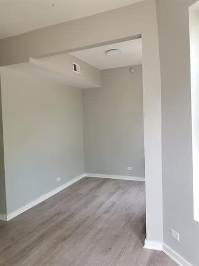 Foto del edificio - 5632 S Lowe Ave
