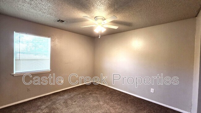 Foto del edificio - 425 NW 120th St